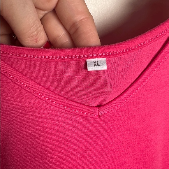 Elegant Pink Floral Embellished Women's Top - Picture 2 of 6